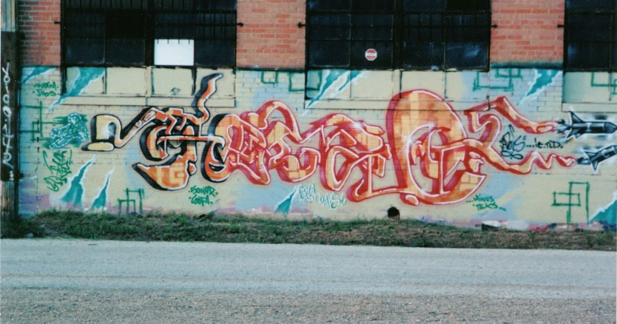 Seam Graffiti Piece Still Paused