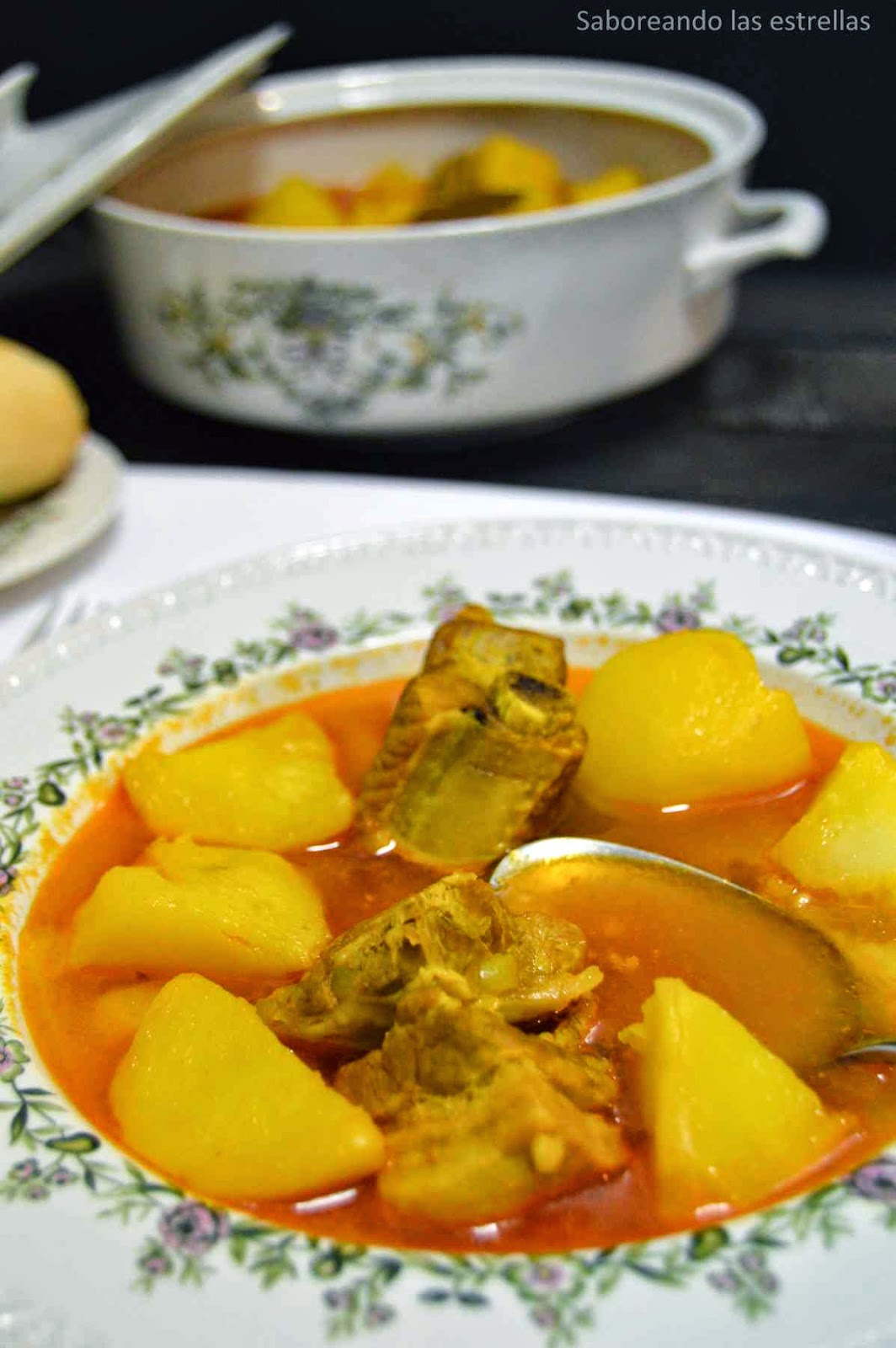 Patatas Guisadas Con Costillas De Cerdo
