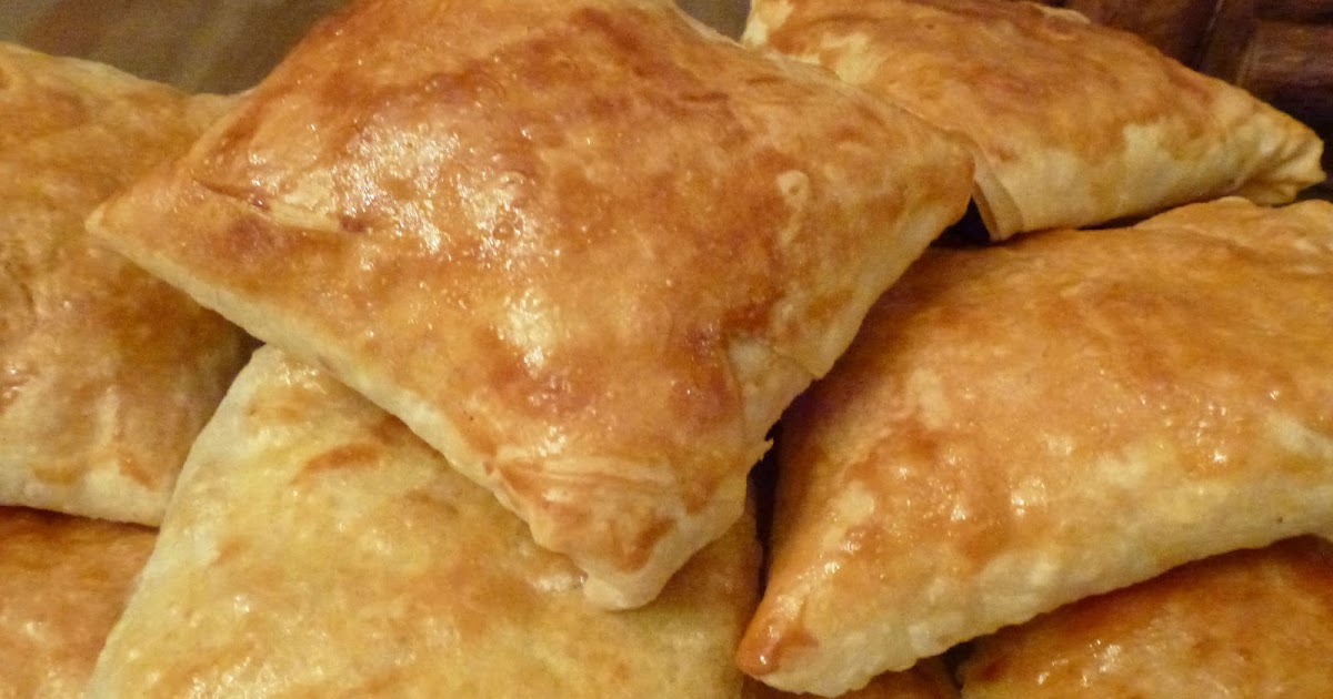 Zeytinağacı Bohça Böreği Nasıl Yapılır? Fotoğraflarla Bohça Böreği