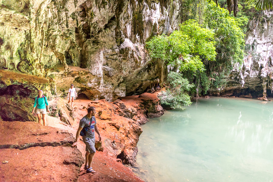 Railay. Journey to the lagoon