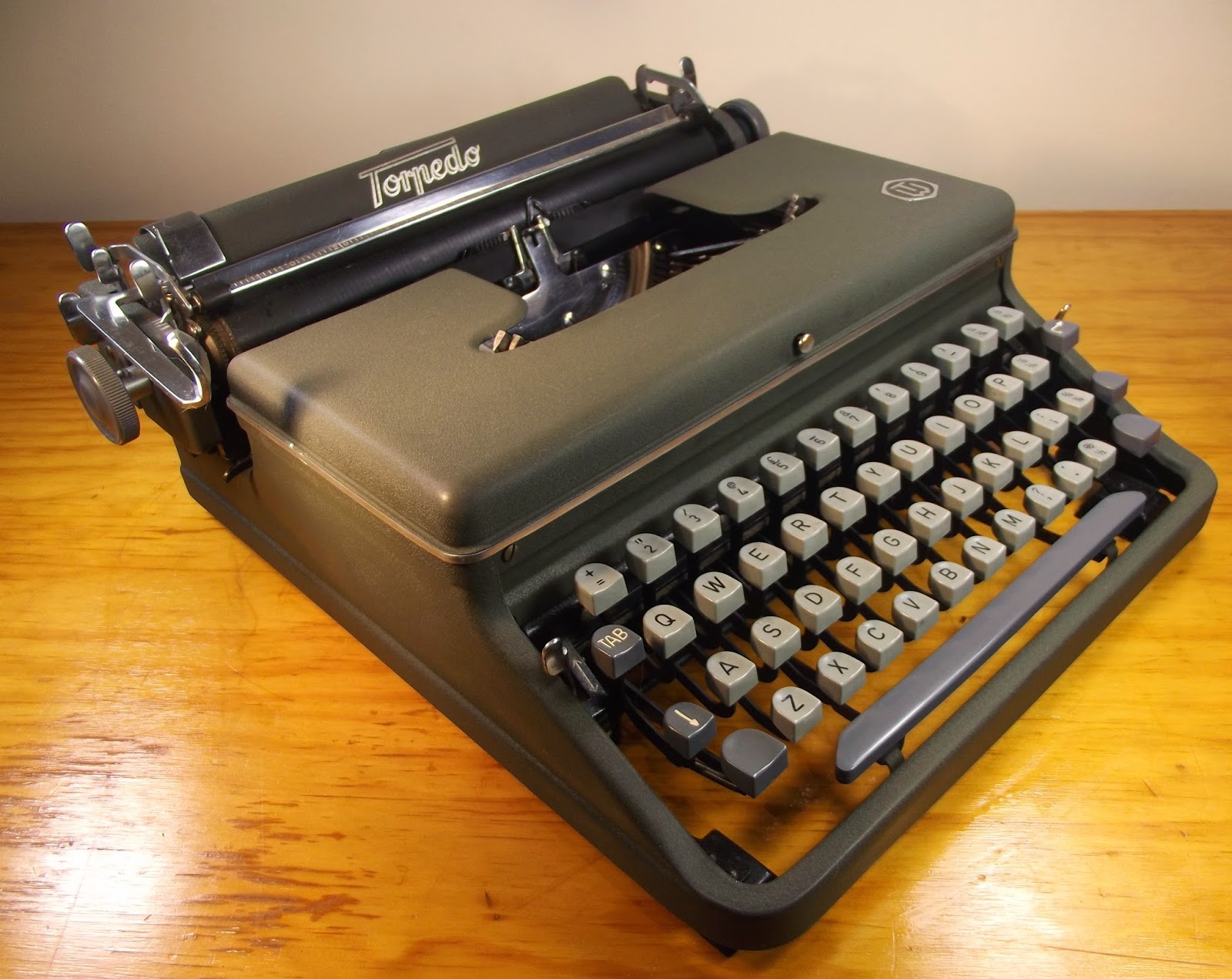 oz.Typewriter Typewriters For Sale