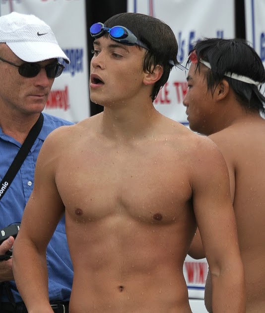 bulging pictures Gay