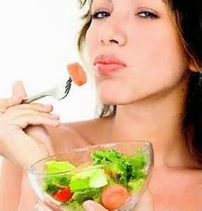 Vegetarian Diet as a Health and Beauty Tips However, before doing this diet should we also need to know various things about the vegetarian diet can also affect the health and beauty tips. When people start thinking about these health activities, they will certainly make inferences about the control activities that avoid many foods including chicken meat and connective. The important thing to note is the variation of this diet consists of foods they eat. It consists of a variation of Diet lacto, lacto vegetarian diet, Diet ovo, and vegan diet. Each variation has a typical and different rules.