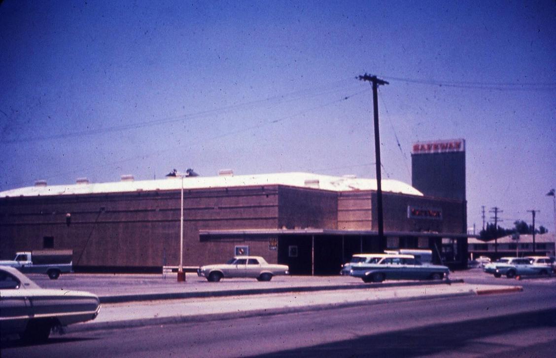 Wagons in vintage Street scenes Page 385 Station Wagon Forums