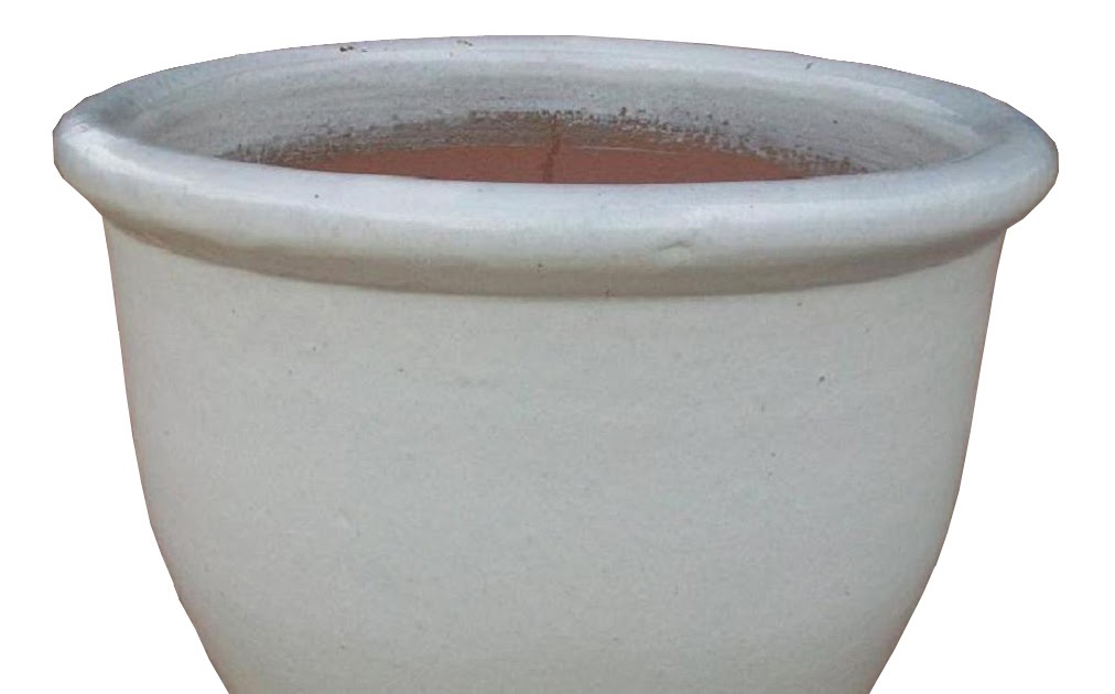 Round garden pots versus Square