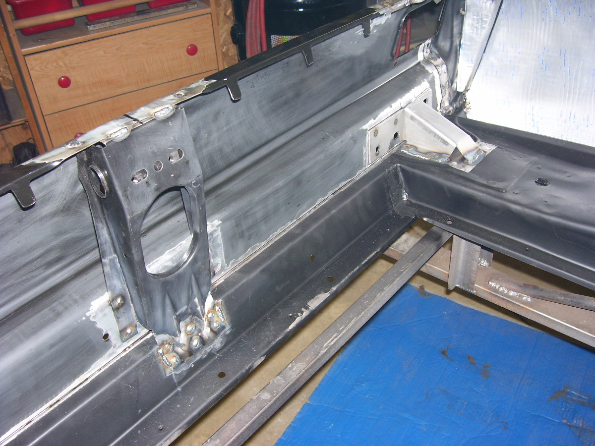 65 Mustang Restoration Post 39, 7/6/11 Prepping the RR Quarter Panel