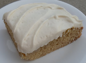 sour cream banana cake