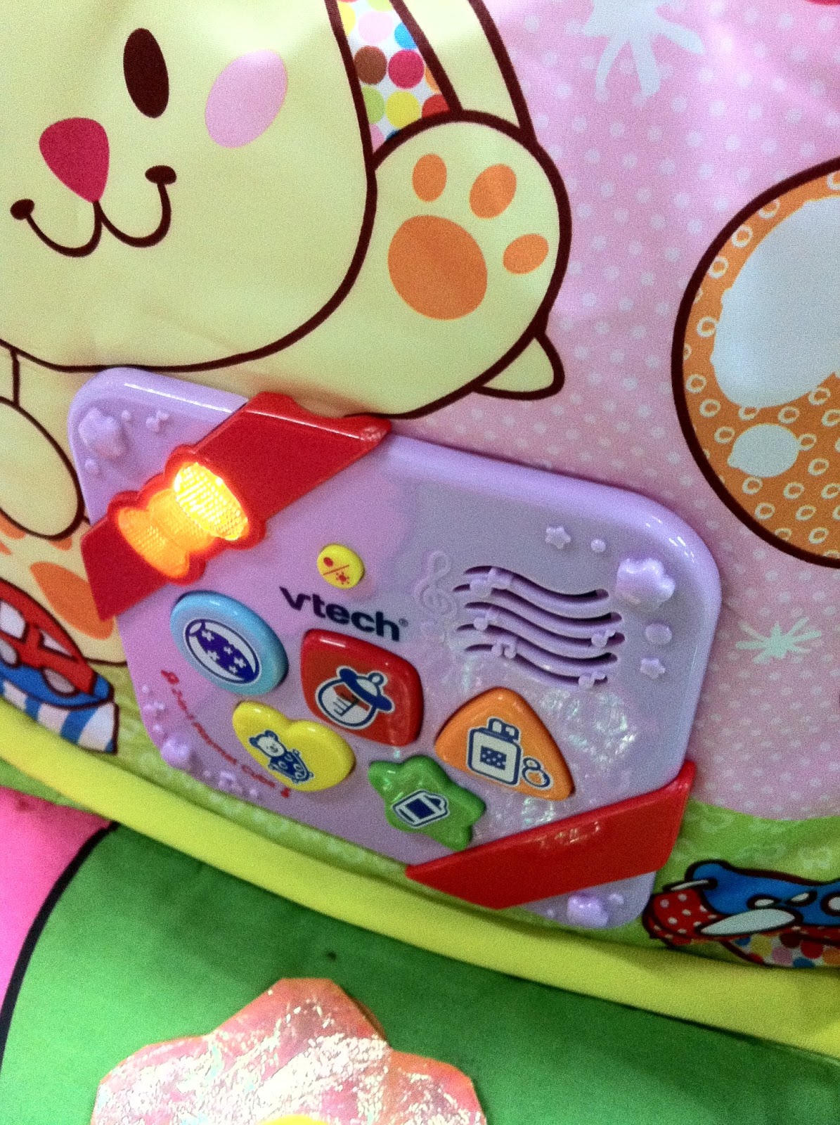 Preloved Toysworld Thetottoys Vtech 2 In 1 Playmat Cube