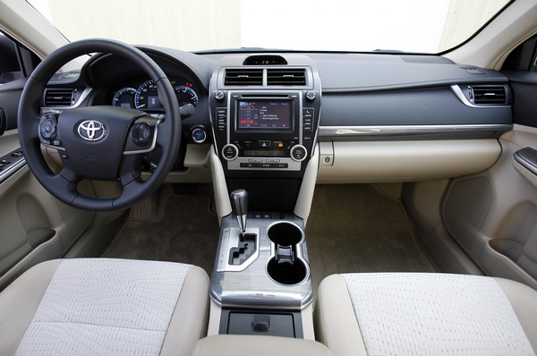 The List Of Cars 2012 Toyota Camry Hybrid Review Price