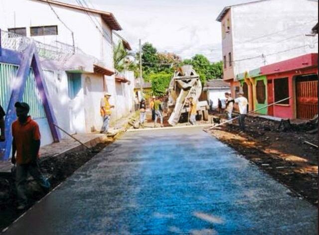 Pavimentación de Bulevar Roberto Micheletti