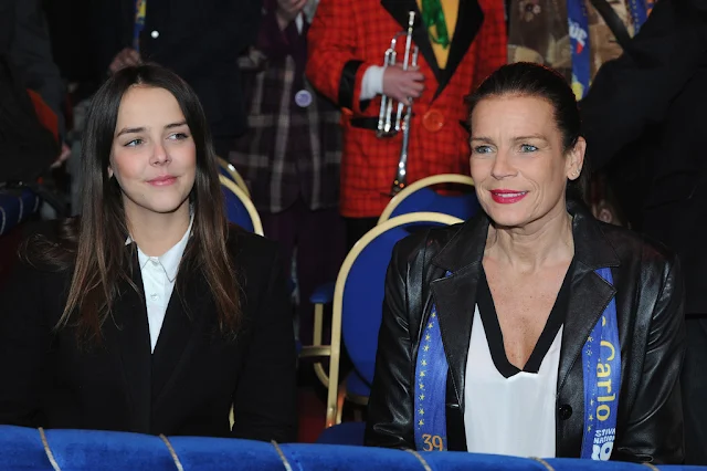 Princess Stephanie of Monaco and her daughters Camille Gotlieb and Pauline Ducruet attend the 39th International Monte-Carlo Circus Festival