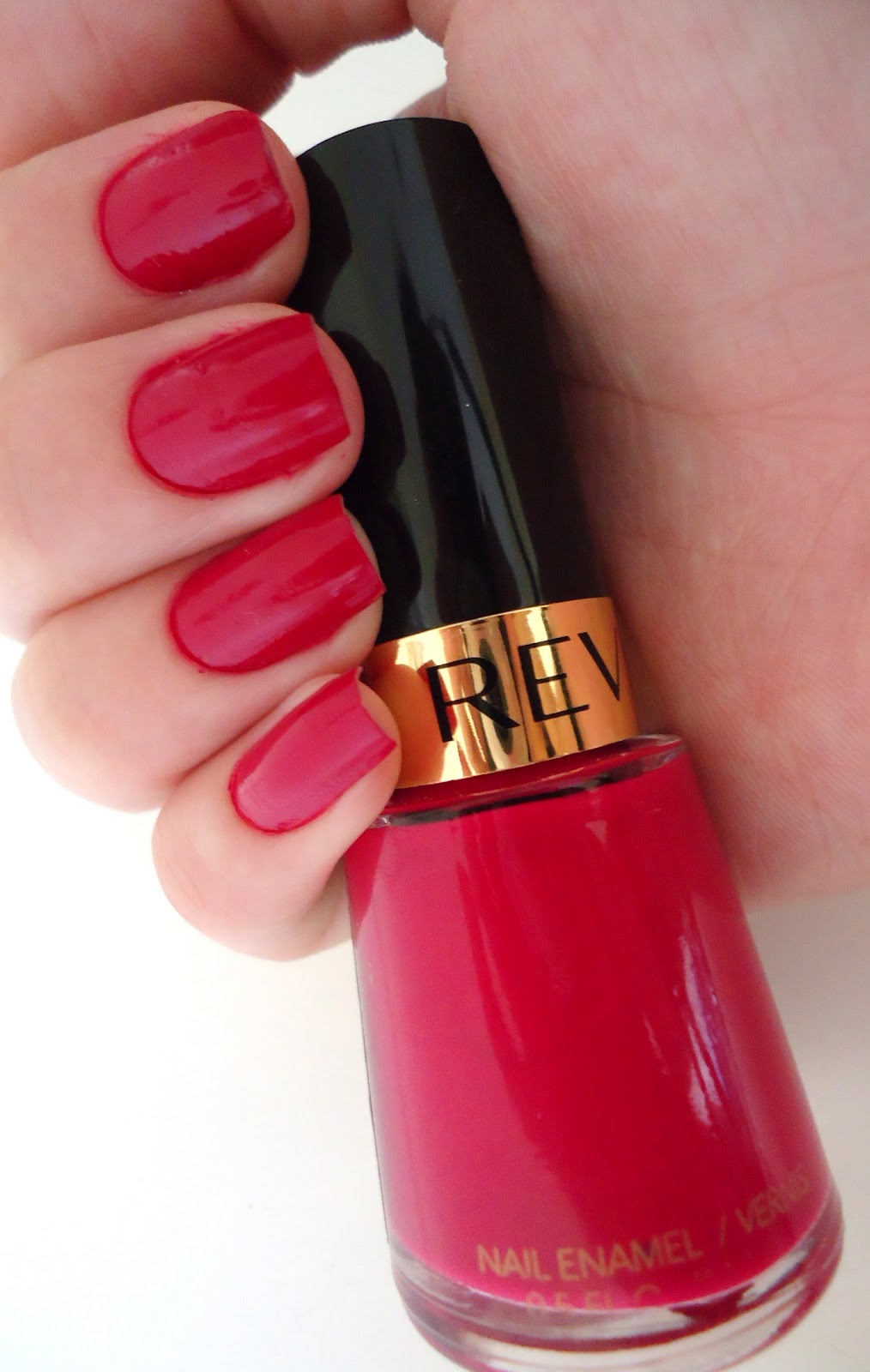 Esmalte Da Semana Cherries in the Snow Revlon Gerusa Florencio