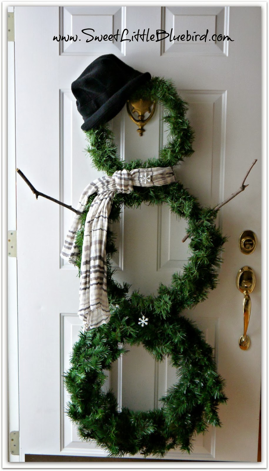 Download Free Diy Snowman Wreath Sweet Little Bluebird PSD Mockup Template