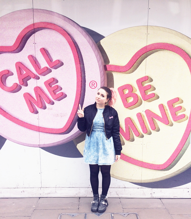 conversation hearts wall london streetstyle