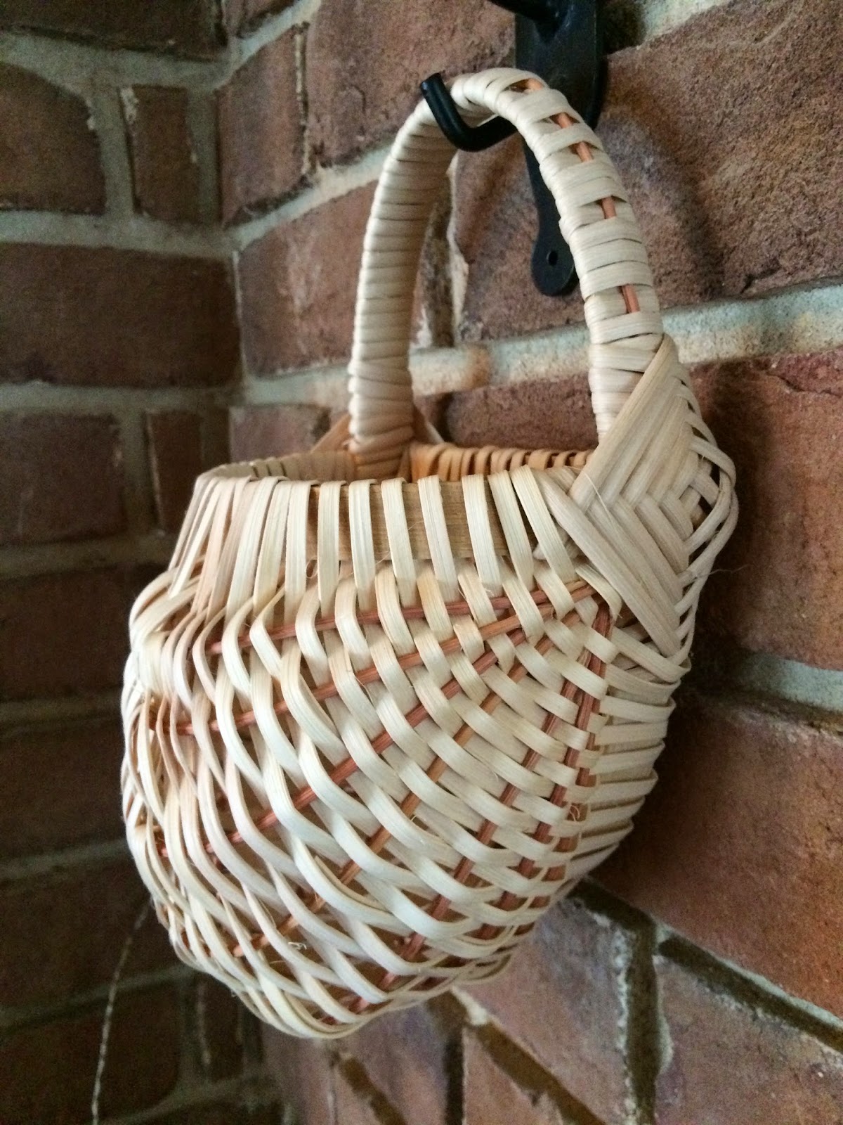 Baskets and more...... Oval Key Basket