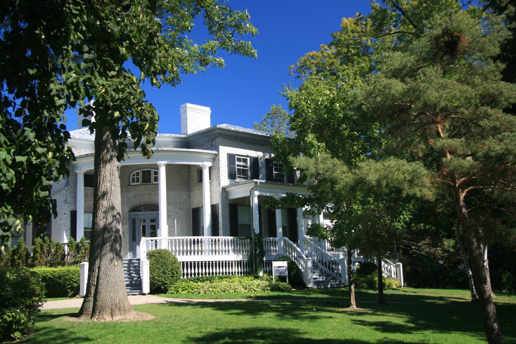 Flies The Loon Buildings of Kingston