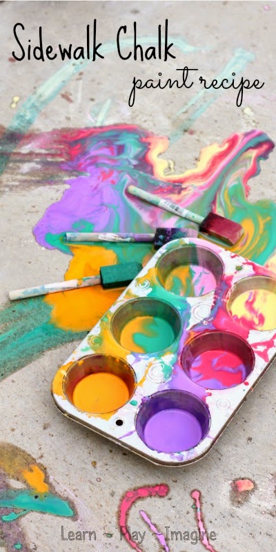 Two minute recipe for homemade sidewalk chalk paint in vibrant colors - so simple and fun!