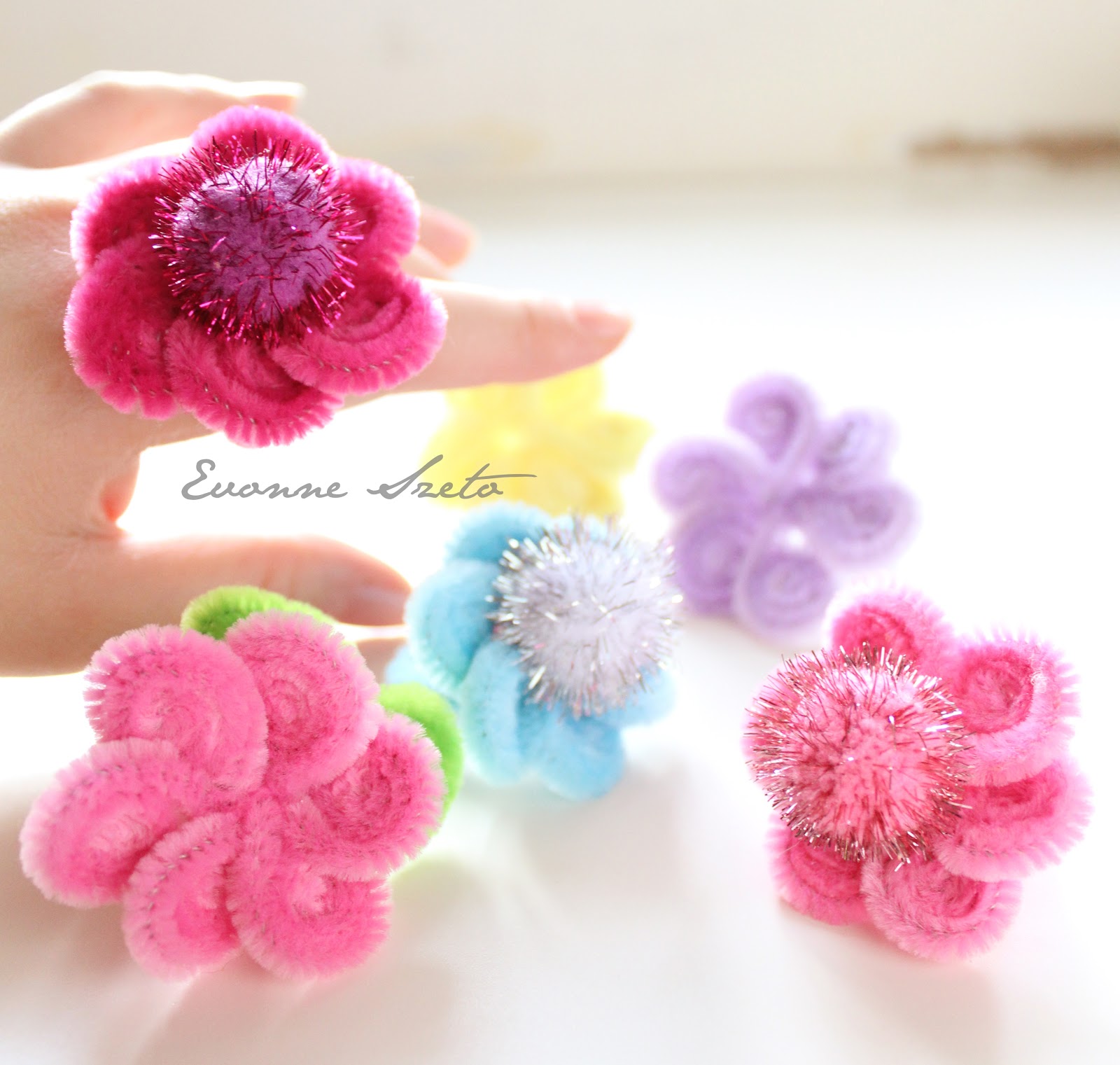 sweet from the heart Pipe Cleaner Daisy Rings Tutorial & DIY I [heart