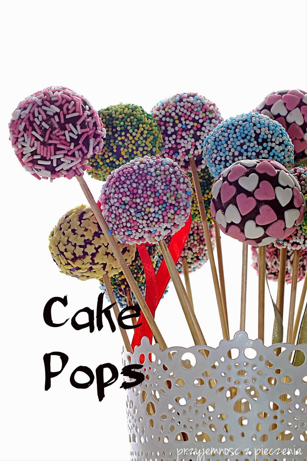 Przyjemność z pieczenia Cake pops czyli ciasto na patyczkach