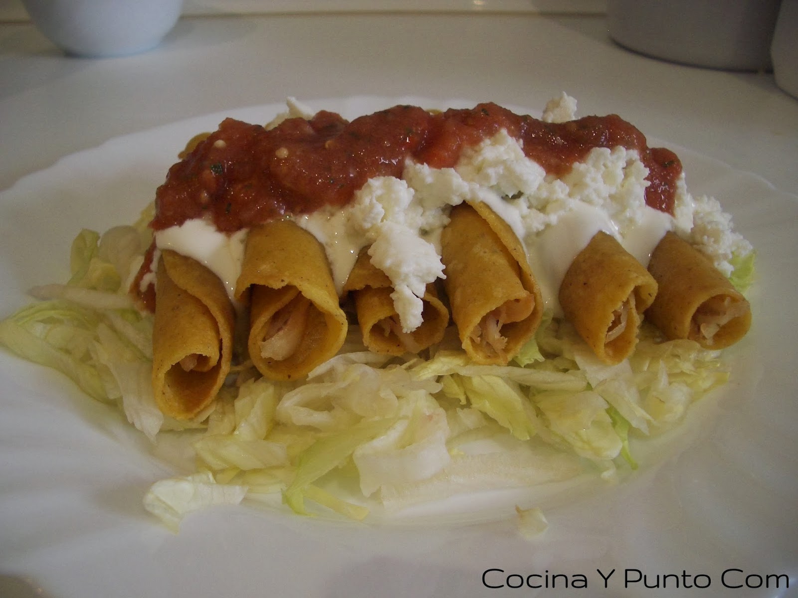 Cocina y Punto Com Tacos Dorados