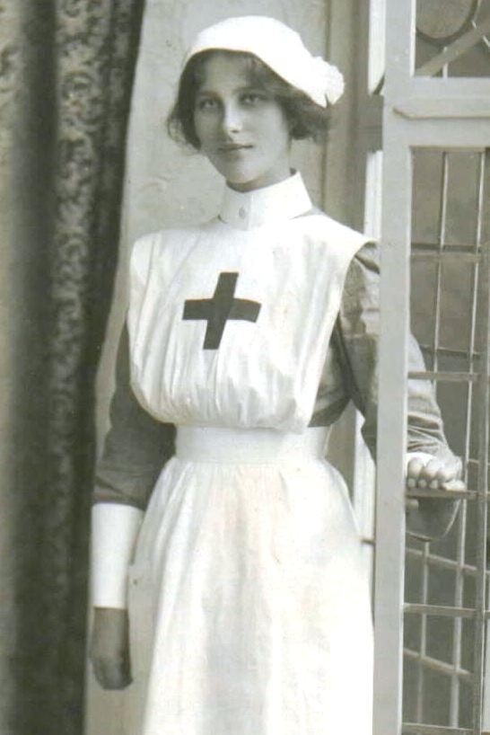 WWI nurse Vintage nurse, Red cross nurse, Nurse