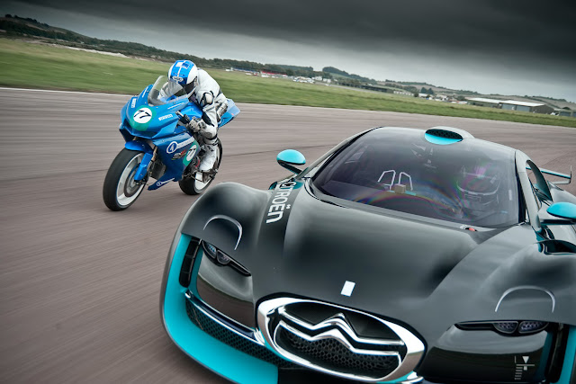 Race-Agni-Z2-Electric-Motorcycle-VS-Citroen-Survolt-EV-http://hydro-carbons.blogspot.com
