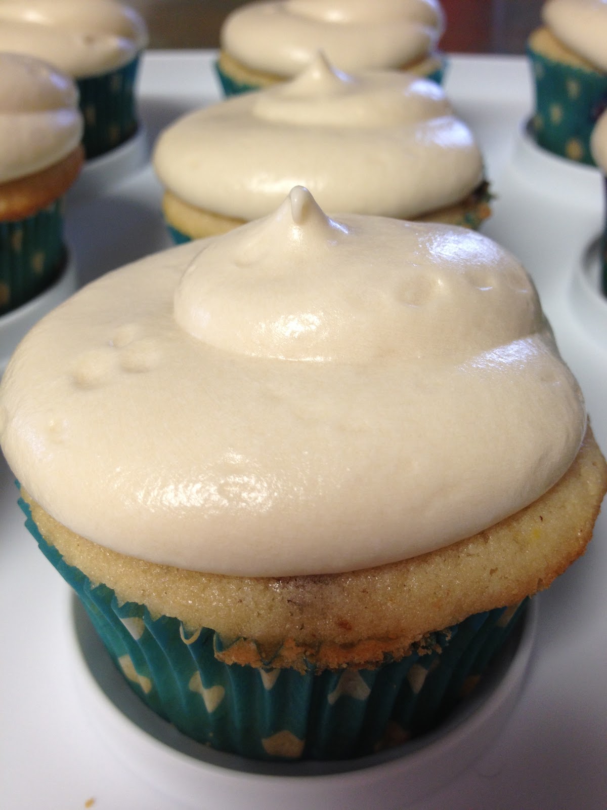 Cake Confections Bacon Blueberry Pancake Cupcakes