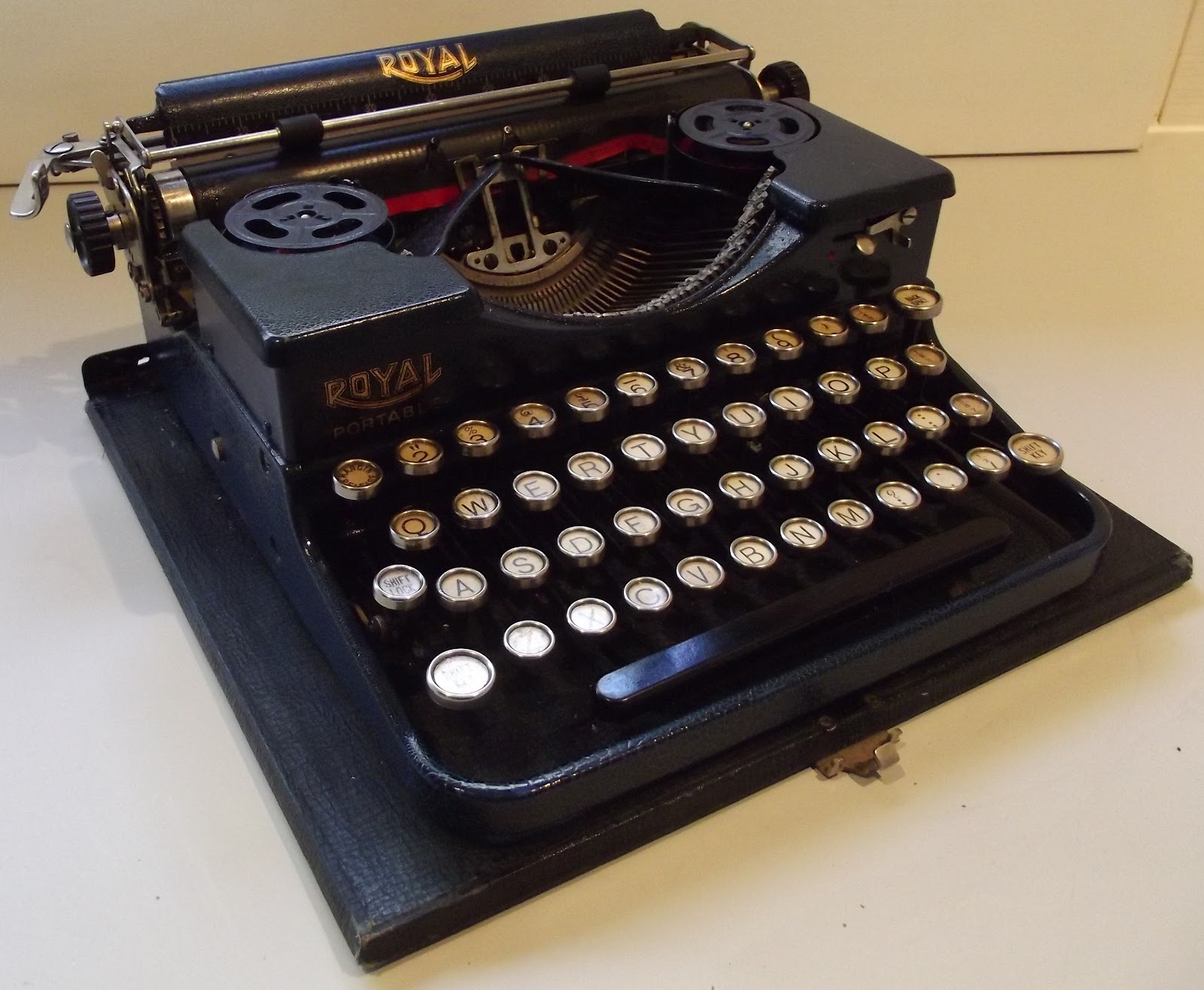 oz.Typewriter On This Day in Typewriter History Joy For Royal, Misery