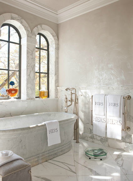 Mix And Chic Cool Designer Alert Betty Lou Phillips