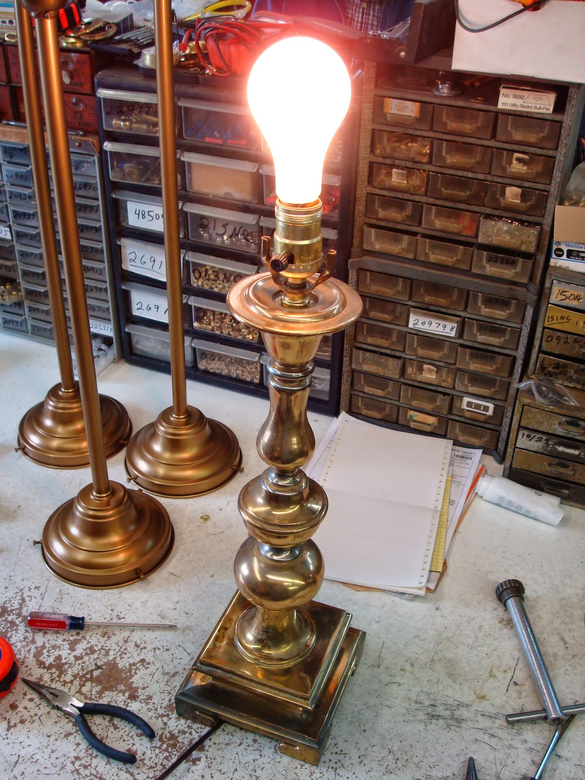Lamp Parts and Repair Lamp Doctor Tighten Table Lamp Body
