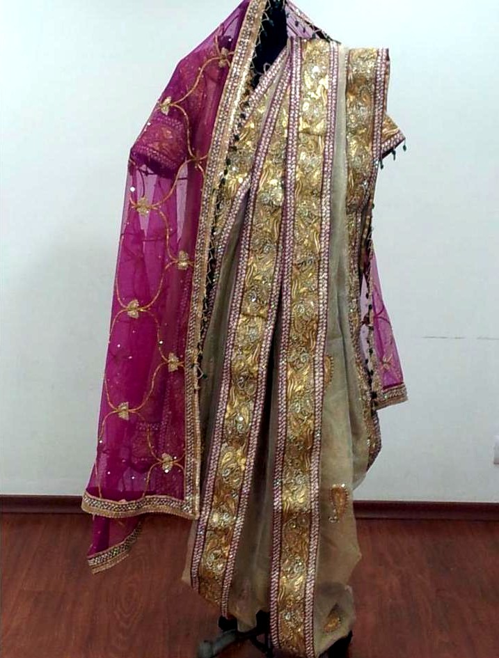 MEHANDI DESIGNS WORLD hyderabadi khara dupatta designs