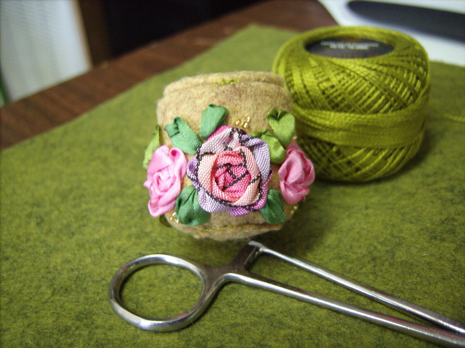 Shawkl Designs Thimble Cases