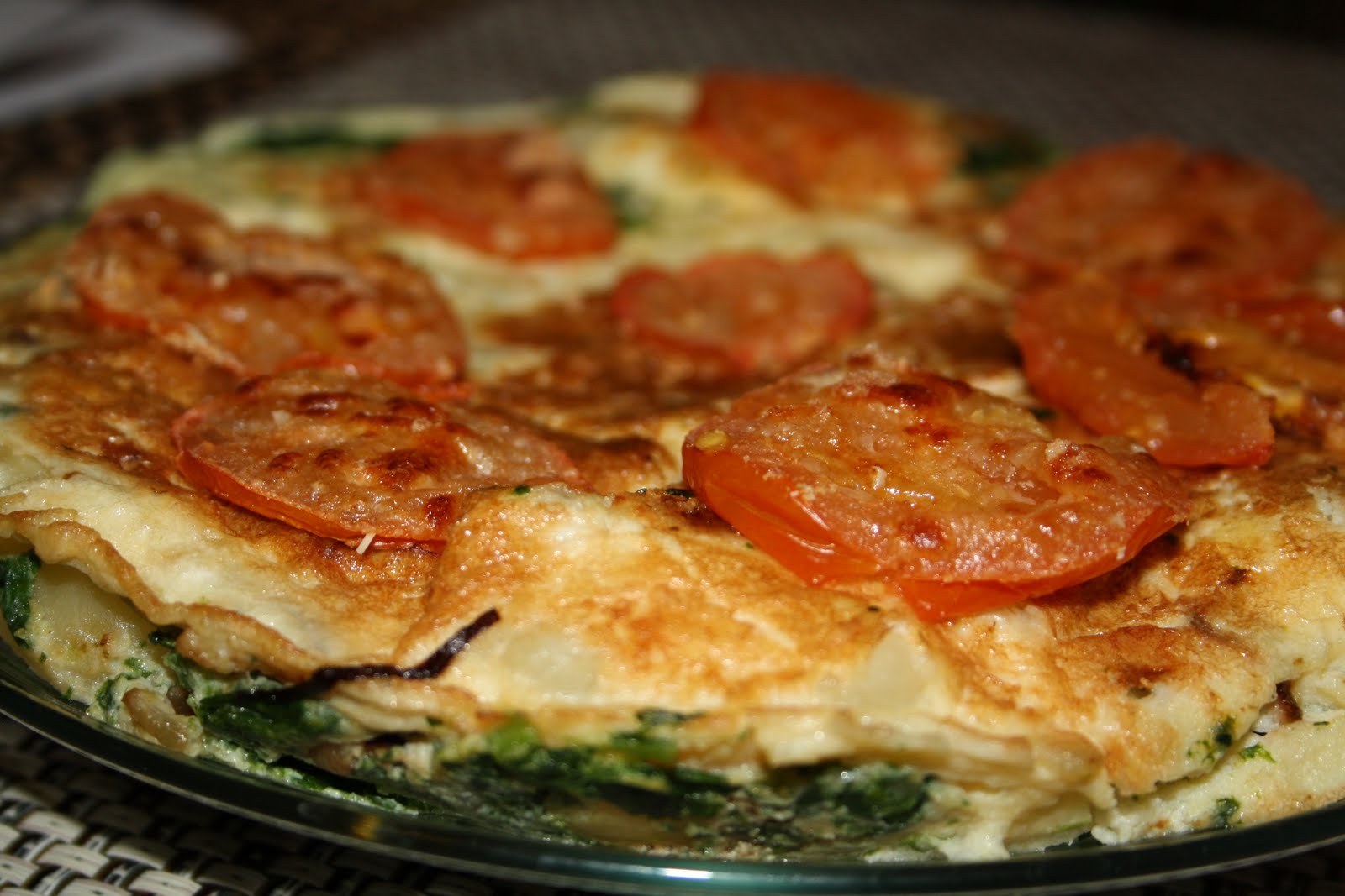 the sisters kitchen Tortilla de patatas, tomate y espinacas