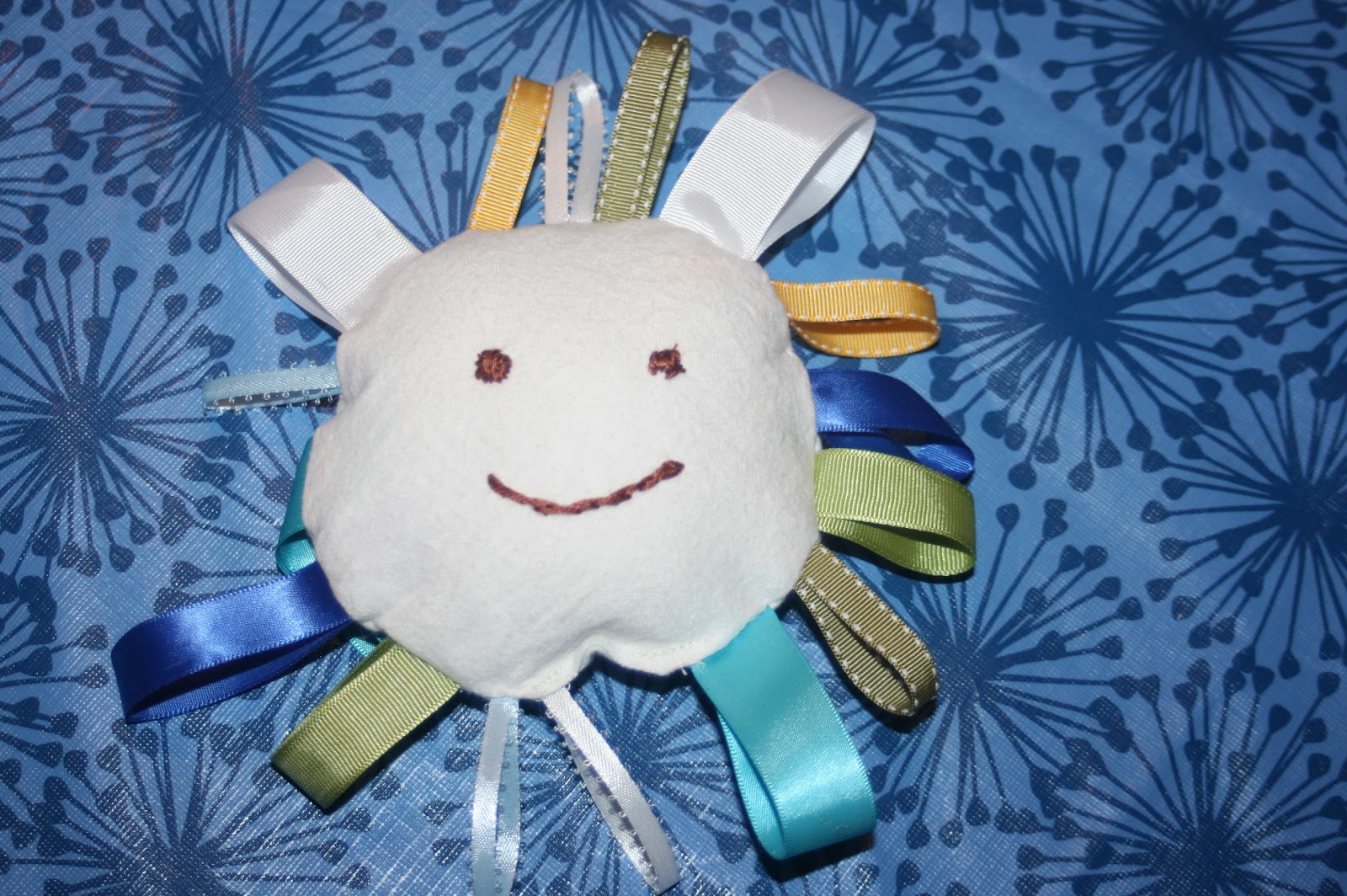 Crafty Kris How to make a little taggie toy for baby