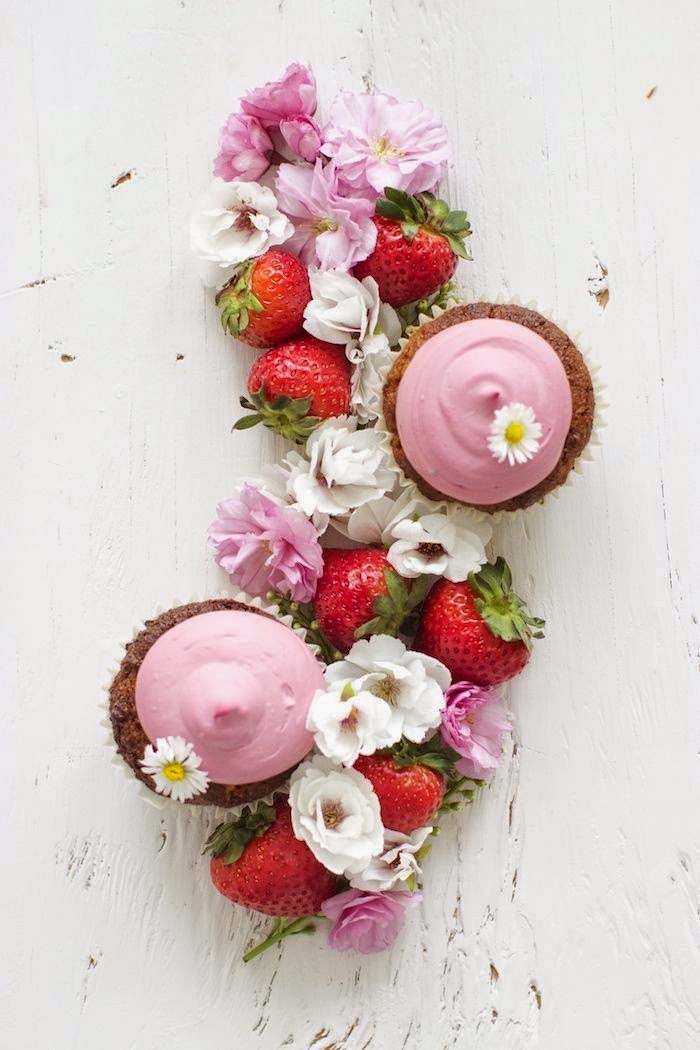 gluten free strawberry cupcakes