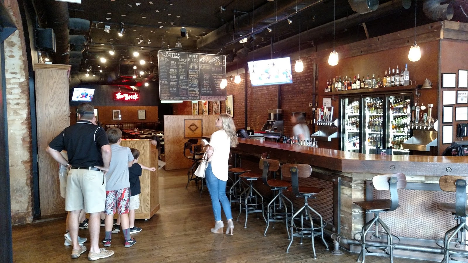 PIG OUT SPOTS The Brick (Milledgeville, GA)
