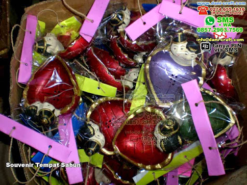 tempat sabun pengantin daun