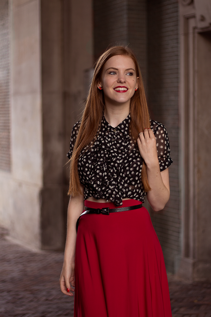 Red Sonja fashion blogger outfit red midi skirt polka dot blouse