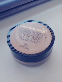 Max Factor Whipped Creme in Natural 