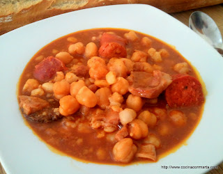 Callos Con Garbanzos
