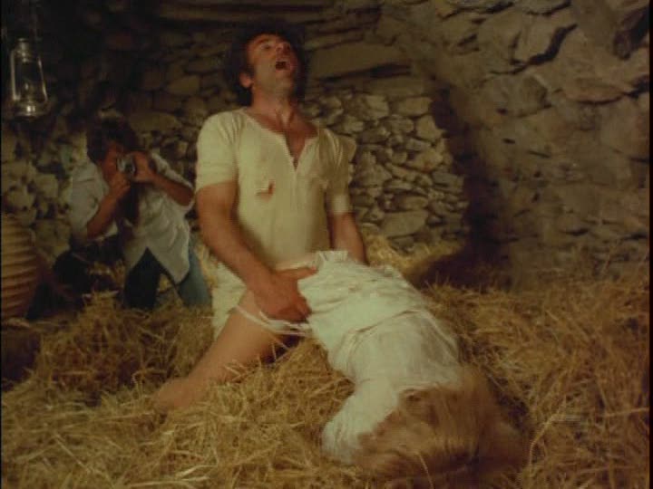 Посмотреть Фильм Горничная На Сеновале Эротика Посмотреть Фильм Горничная На Сеновале Эротика