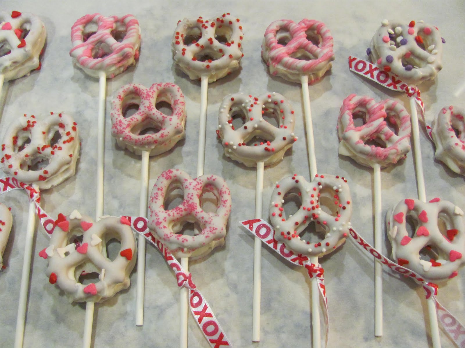 Sprinkle Some Sunshine! peanut butter pretzel pops party!