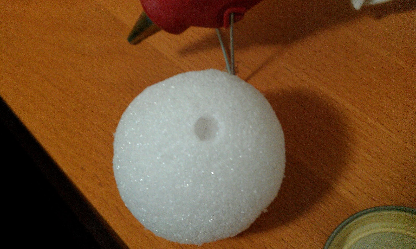 NoahScraps Styrofoam ball pen holder