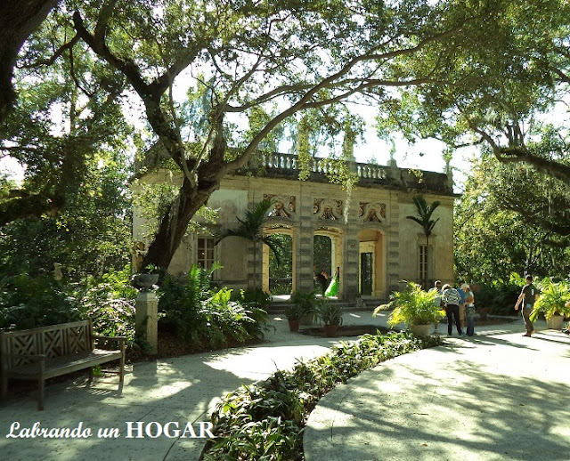 Vizcaya, Vizcaya Museum and Gardens, Miami, James Deering, Florida, Hammock, Deering, Vizcaya Station, Metrorail