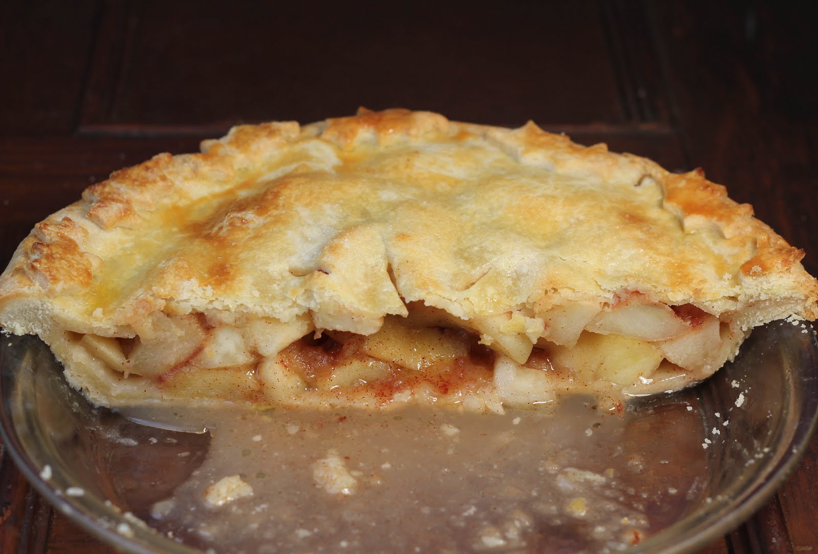 Apple Pie with No Fail Pie Crust That Skinny Chick Can Bake