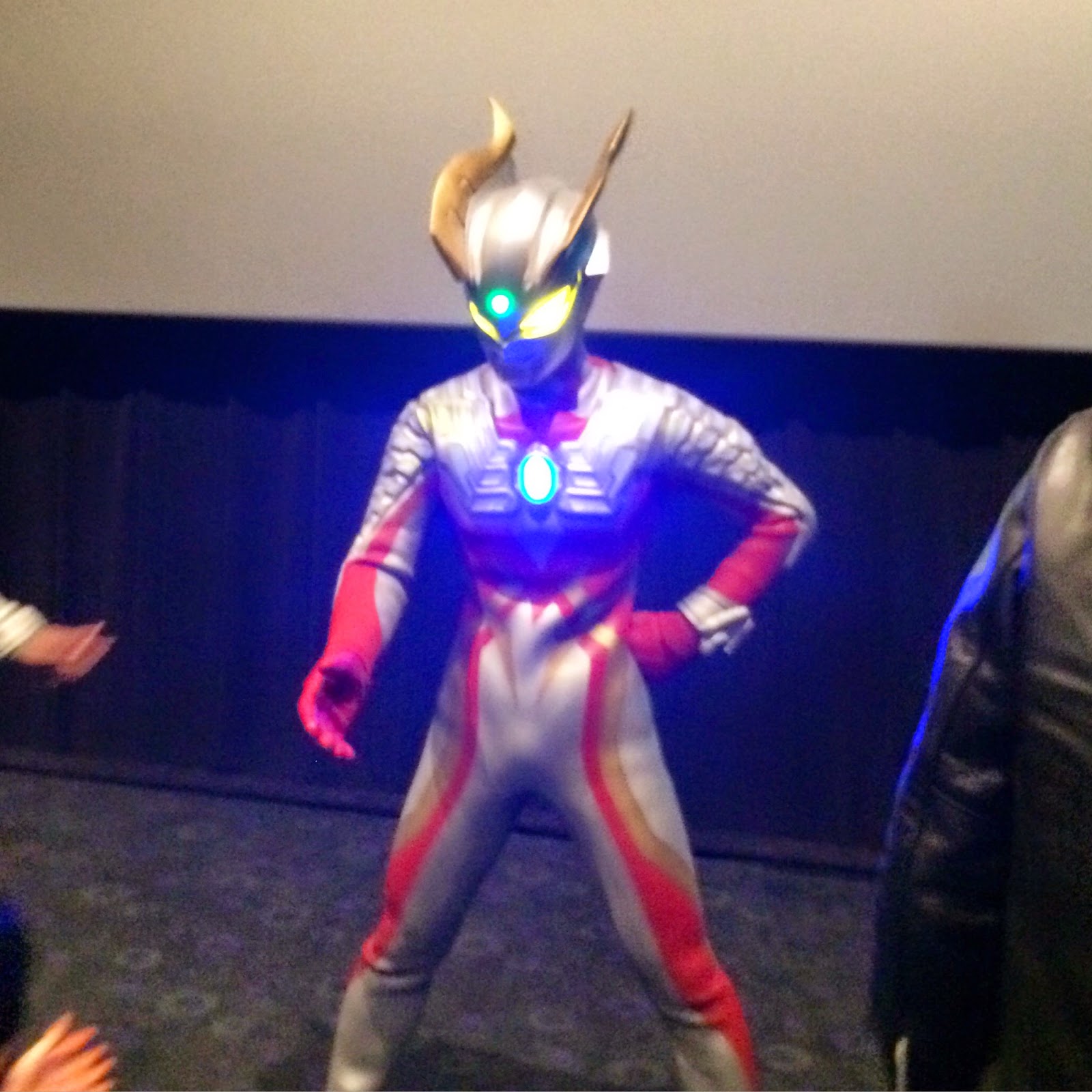 自転車とラーメンと日本酒と 映画 劇場版ウルトラマンギンガs