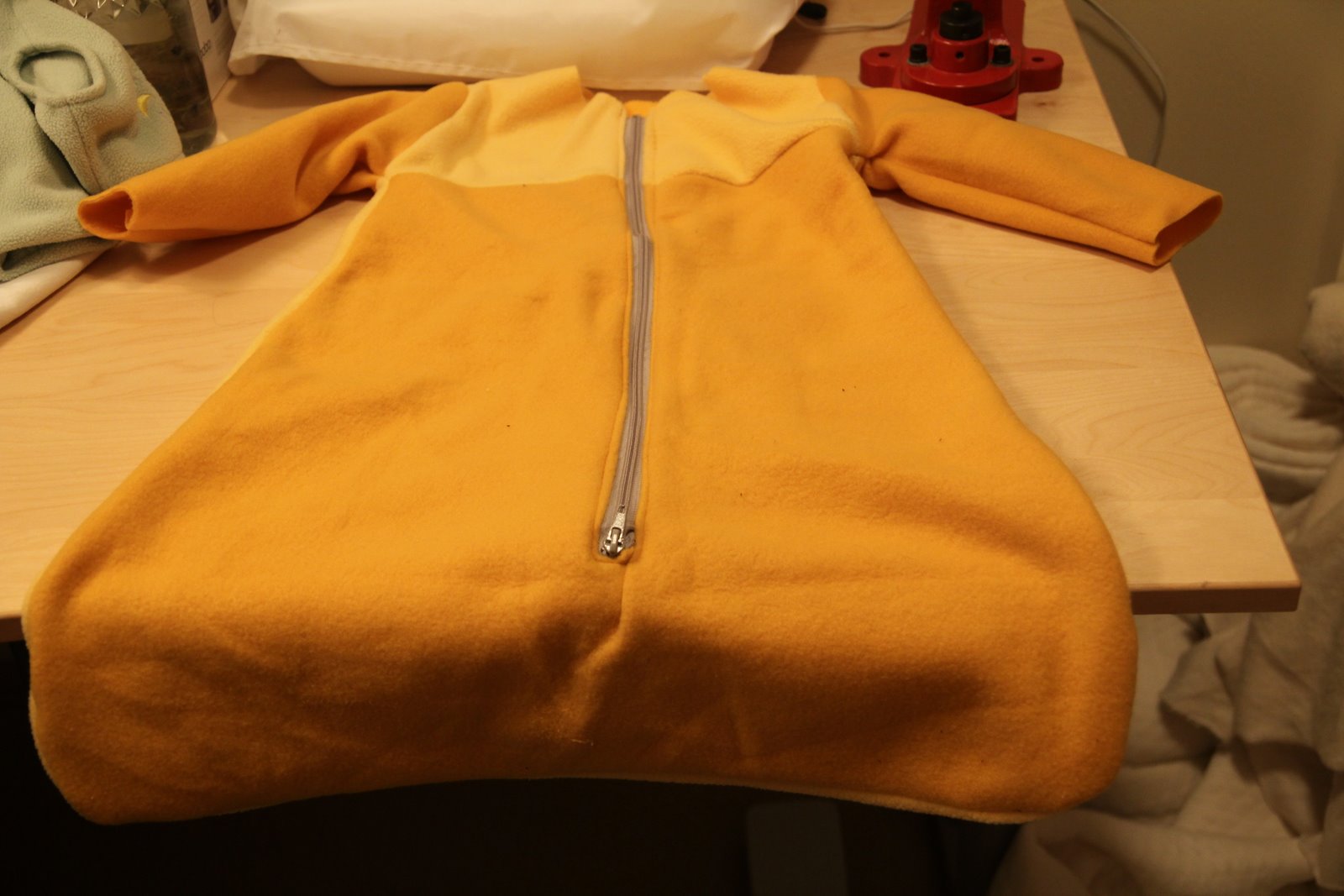 Nicolle's Originals Long Sleeved Sleep Sack Tutorial