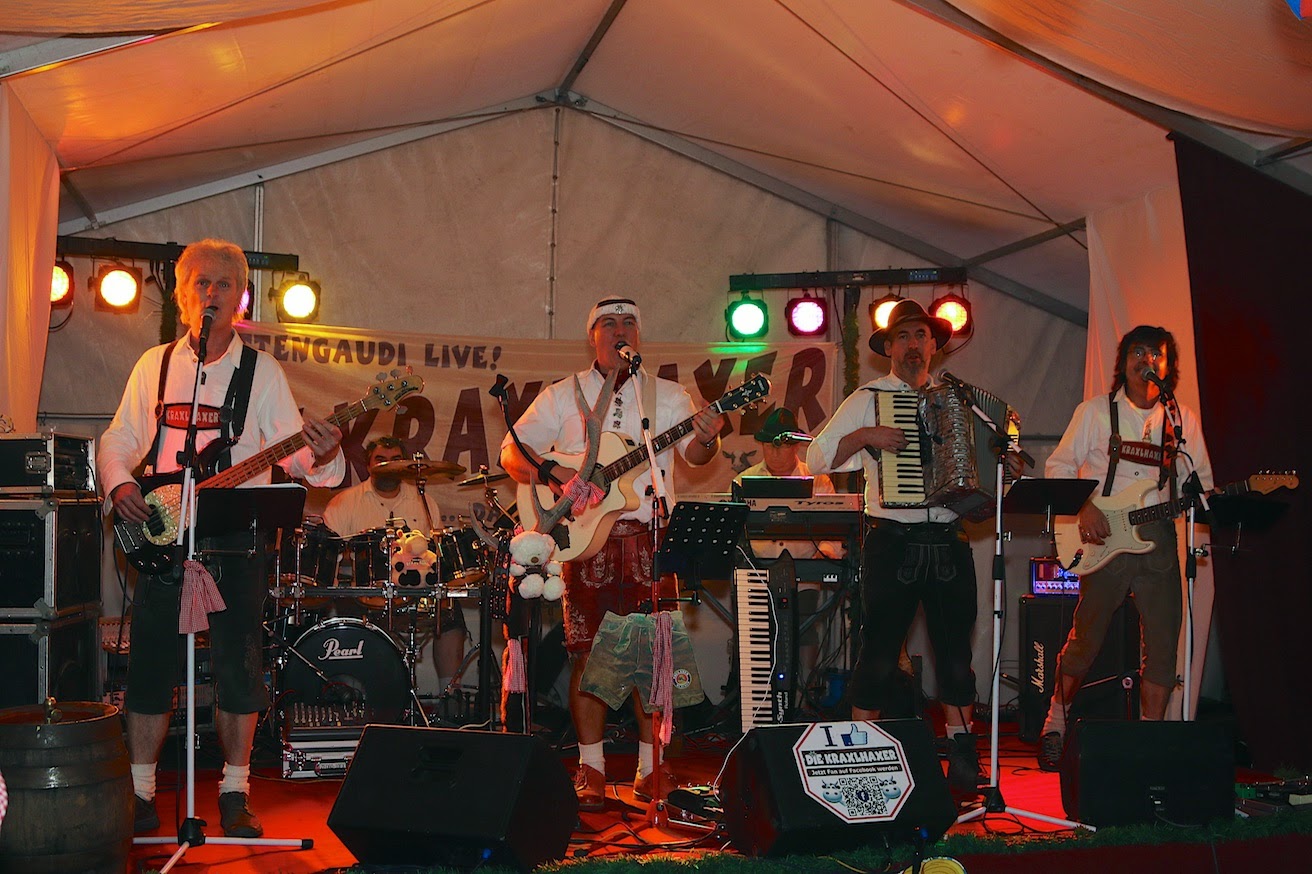Oktoberfest am Strandbad Wukensee in Biesenthal - Seid Ihr schon wach? - 11 Bernau LIVE - Dein Stadtmagazin für Bernau bei Berlin