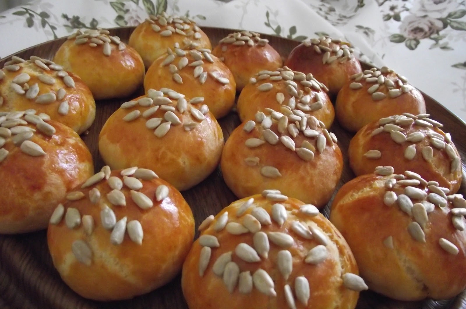 poğaça kelimesinin eş anlamlısı