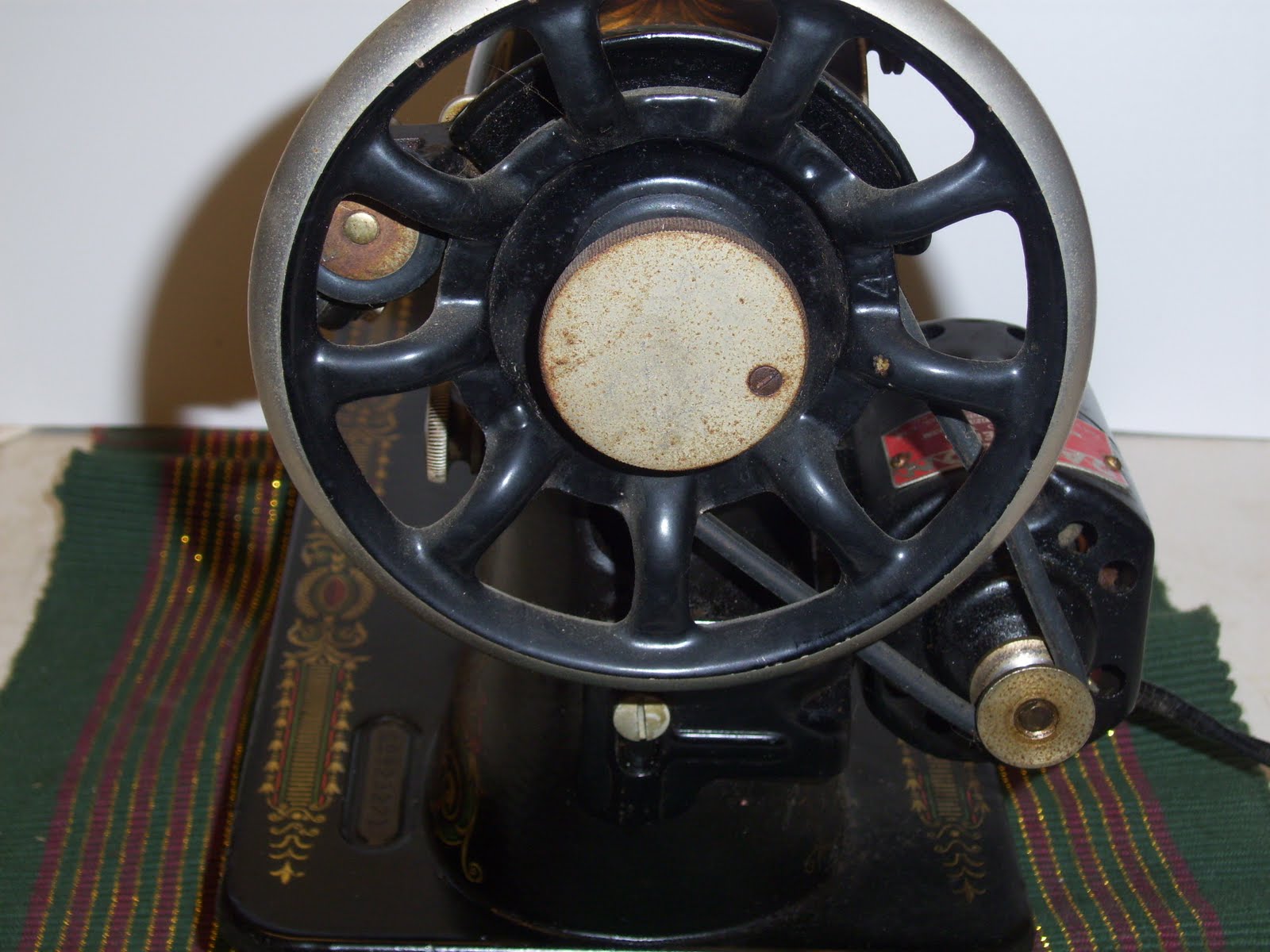 My Sewing Machine Obsession How to Service and Clean a Singer 66